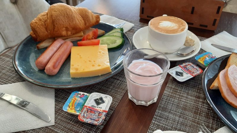 Завтрак в отеле Татаринн